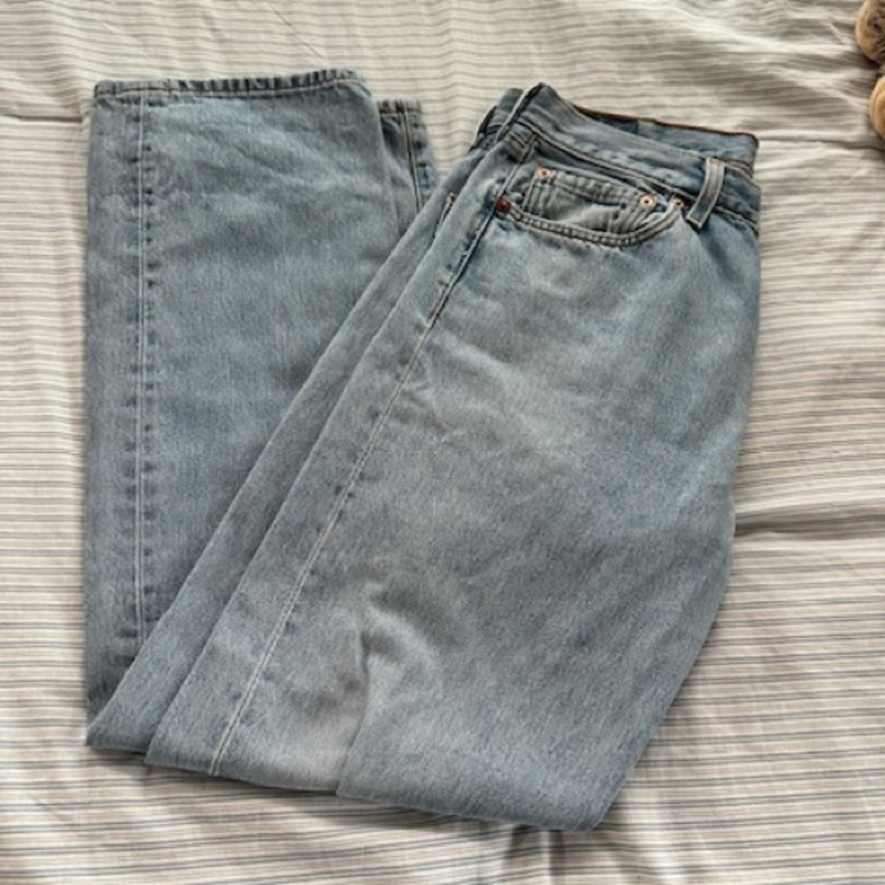 Light wash straight leg Levi jeans